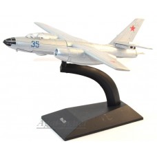 Советский реактивный фронтовой бомбардировщик Ил-28